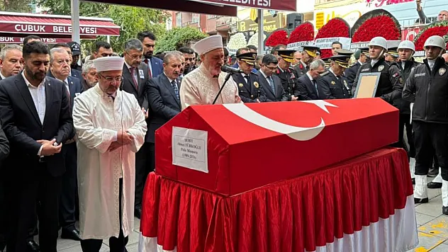 Silahlı saldırıda şehit olan polis son yolculuğuna uğurlandı
