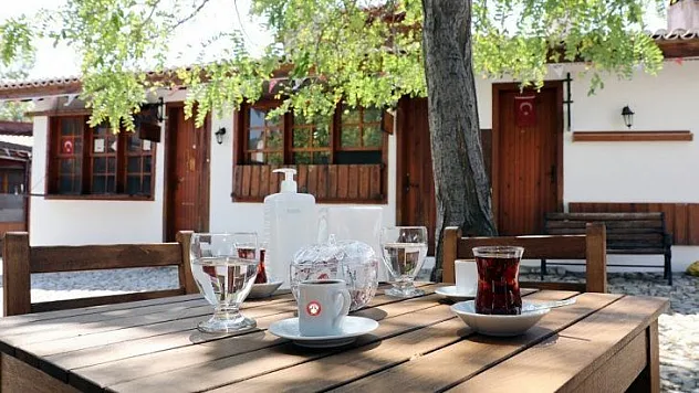 Tarihi Zahire pazarı misafirlerini bekliyor