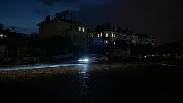 Taşyaka karanlığa teslim oldu