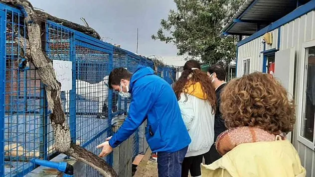 Tatlıtuğ çiftinden Bodrum'da anlamlı destek