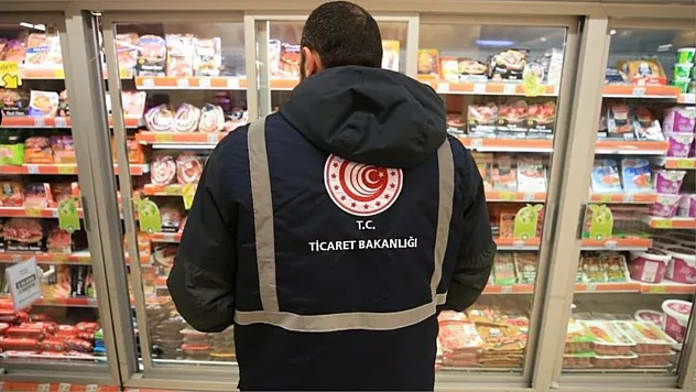Ticaret Bakanlığı'ndan 'gizli zam' denetimi: Haksız fiyat artışı yapan işletmeye 1 milyon 860 bin lira ceza
