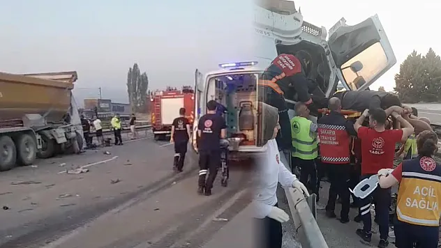 Tır önce akaryakıt istasyonu duvarına sonra refüje çarptı: 1 ölü, 1 yaralı