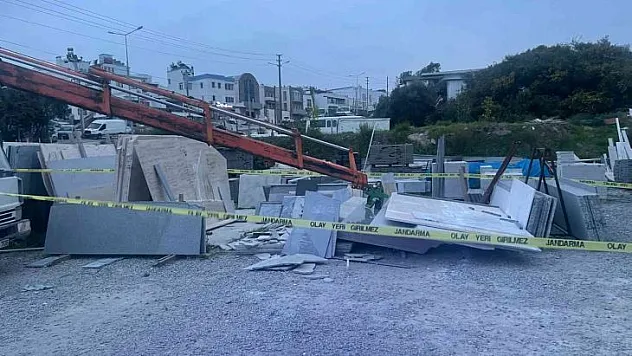 Tonlarca mermerin altında kalarak can verdi