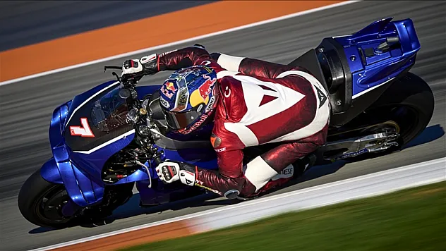 Toprak Razgatlıoğlu, kariyerindeki ilk MotoGP yarışını 17. sırada bitirdi