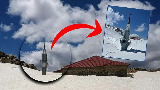 Toroslar'ın zirvesinde 741 yıllık cami kar altında kaldı