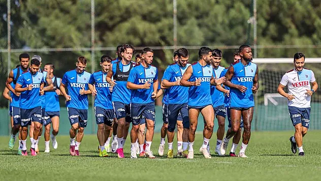 Trabzonspor'un Beşiktaş maçı kamp kadrosu belli oldu