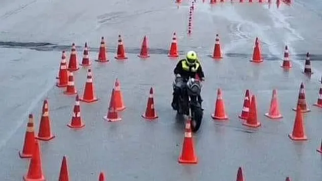 Trafik personeline motosiklet eğitimi verildi