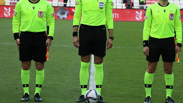 Trendyol 1. Lig'in 5. haftasında görev alacak hakemler açıklandı