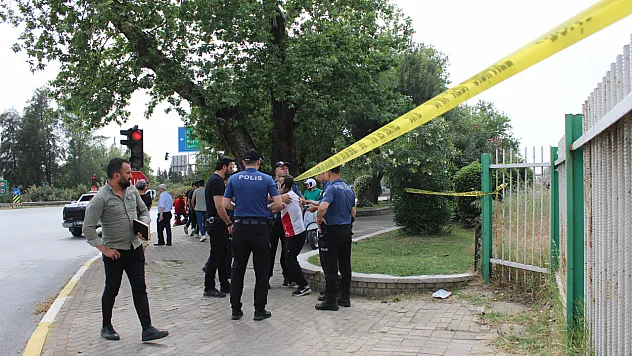 Trenin Çarptığı 18 Yaşındaki Genç Hayatını Kaybetti