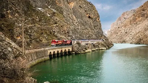 Turistik Doğu Ekspresi'nin yeni sezon biletleri yarın satışa çıkacak