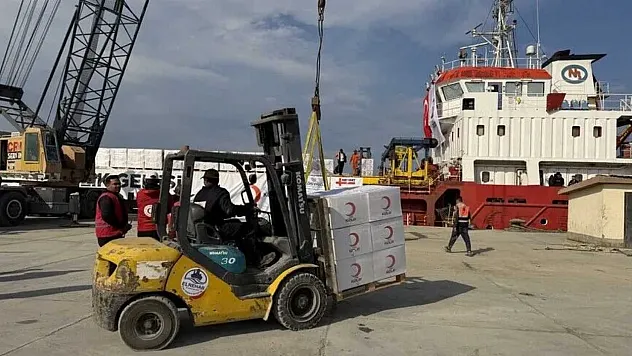 Türkiye 5 kıtada 85 ülkeye yardım ulaştırdı