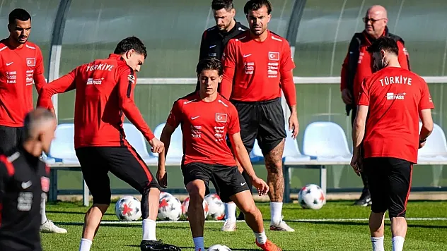 Türkiye-Fransa maçı saat kaçta, hangi kanalda? İşte muhtemel 11'ler