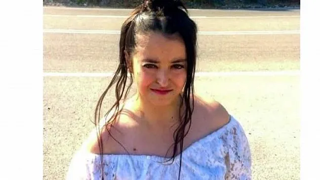 TÜRKÜNÜN ÖYLE BİR YERİNİ SÖYLEDİ Kİ, YÜREKLERİ DAĞLADI