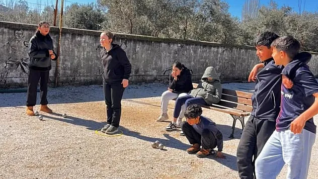 Ula'da Bocce branşı yoğun ilgi görüyor