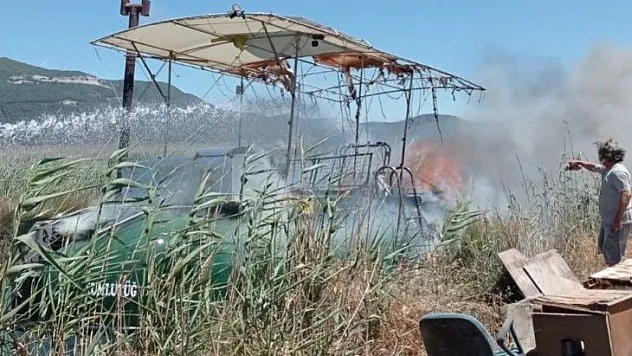 Ula'da tekne yangını