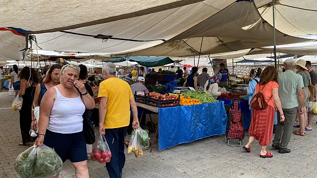 Üretici Pazarı'nda Rekor Meyve'de