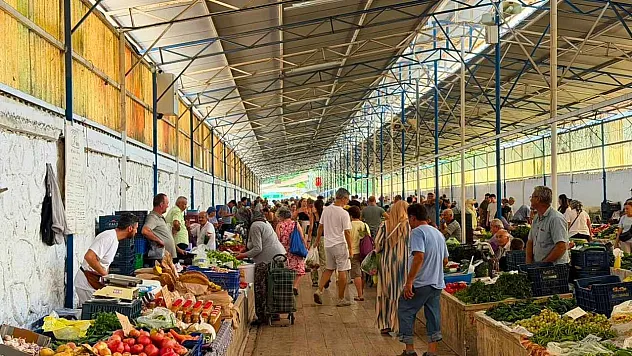 Üreticiden tüketiciye: Fethiye Cuma Pazar'ında fiyatlar
