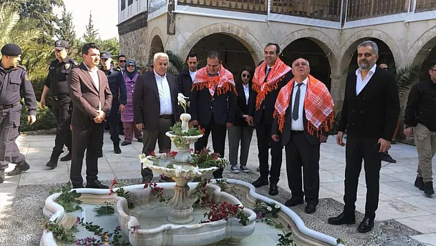 Vali Akbıyık Badem Çiçeği Festivaline katıldı