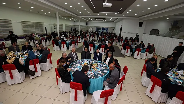 Vali Tavlı Seydikemer'de Şehit Aileleri ve Gaziler ile iftarda bir araya geldi