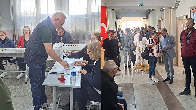 Vatandaşlar Sandık Başında