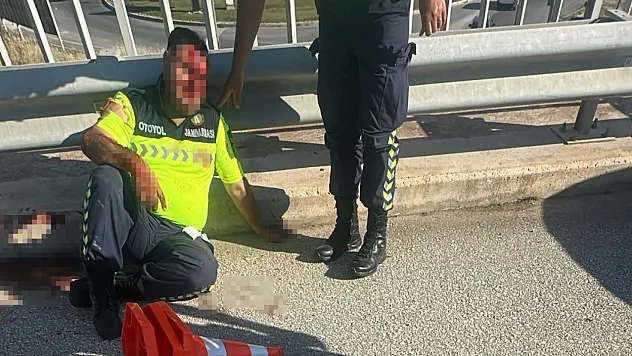 Yakıtı biten araca yardıma koşmuştu: Otoyol jandarması ölümden döndü