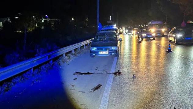 Yakıtı biten otomobiline yakıt doldururken can verdi