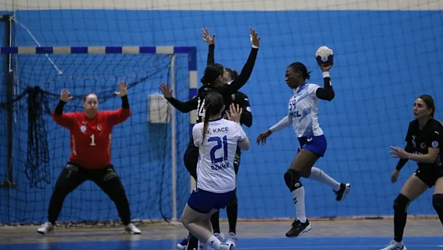 Yalıkavak spor, Ortahisar'ı farklı geçti: 37-27
