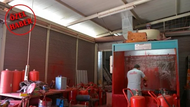 Yangına müdahalenin önemini FRT TV mikrofonlarına anlattı