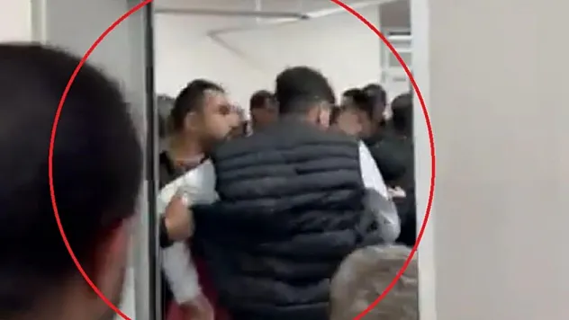 Yaralılar ve yakınları aynı hastaneye gidince ortalık savaş alanına döndü