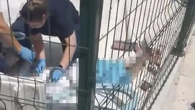 Yarı çıplak sokağa çıkan kadın daha sonra 3. kattan atladı