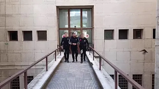 Yaşlı teyzesini evinde darp ederek öldüren şüpheli tutuklandı