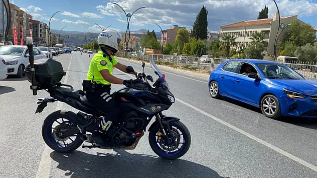 Yatağan'daki trafik denetiminde 305 araca ceza kesildi