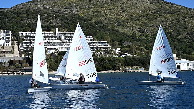 Yelkende ILCA 6 Genç Milli Takımı, Bodrum'da kamp yapıyor