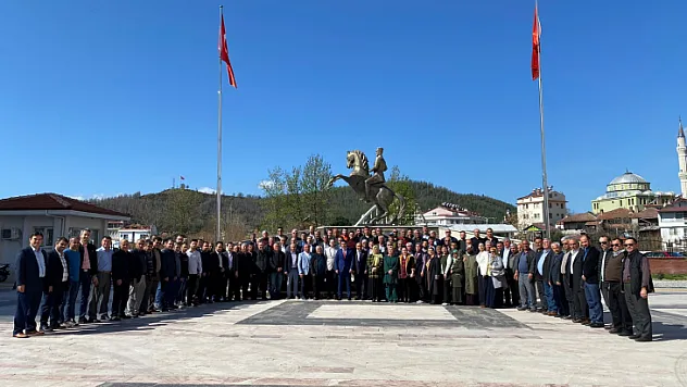 YILMAZ, 'BEN BELEDİYECİYİM, BELEDİYE SEÇİMLERİNE HAZIRLANIYORUM'