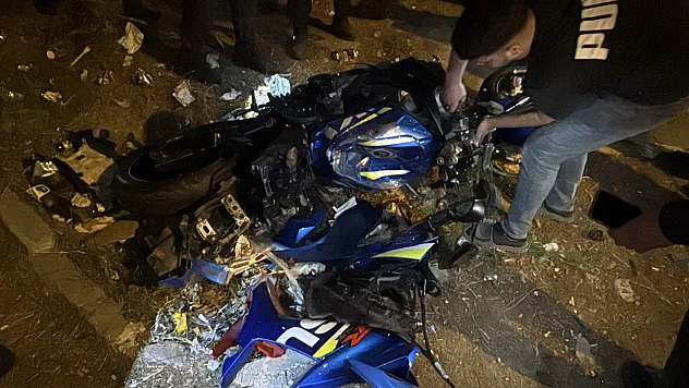 Yolun bittiğini fark etmeyince motosikleti ile boş alana uçtu