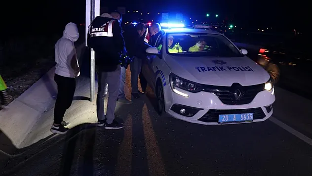 Yolun karşısına geçmek isterken otomobilin çarptığı yaşlı adam öldü