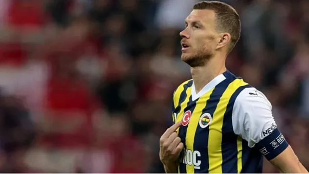 Yunan basını Dzeko'nun hareketini konuşuyor