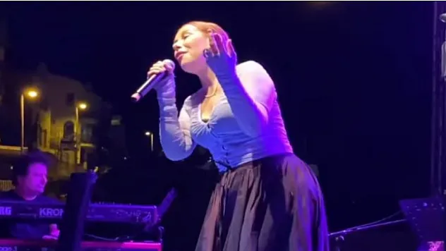 Zuhal Olcay Sevenleriyle Buluştu