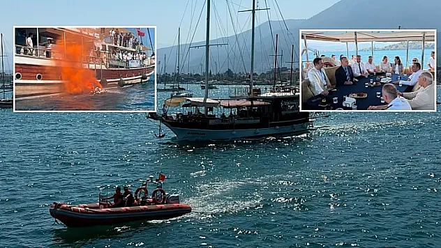 Fethiye'de deniz şehitleri için mavi sulara çelenk bırakıldı