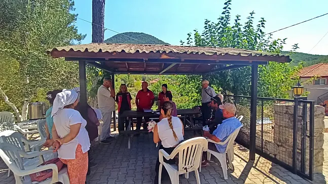 Fethiye Gökçeovacık'ta yangın sonrası zeytinlikler için rehabilitasyon eğitimi