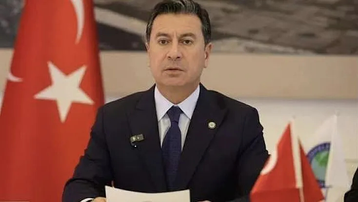Ahmet Aras CHP'den istifa etti