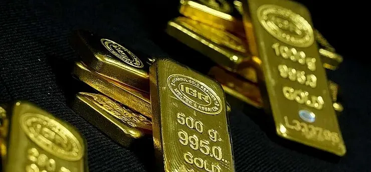 Altın ağustosta 7 ayın en güçlü aylık yükselişini gerçekleştirdi