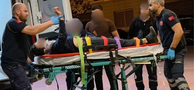 Asansör boşluğuna düşen 29 yaşındaki işçi ağır yaralandı