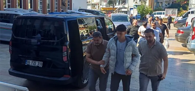 Aydın'da Okul çevresindeki pompalı tüfek olayında 3 tutuklama