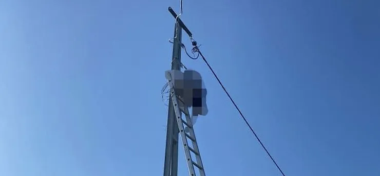 Çıktığı direkte akıma kapılan elektrikçi hayatını kaybetti