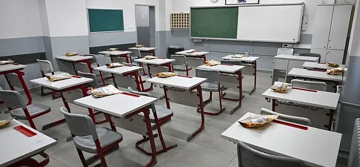 Depremden etkilenen 5 ilde özel okullardaki öğrencilerin eğitim desteğinde artış