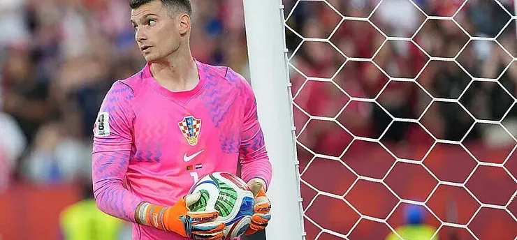 Fenerbahçe kalecisi Livakovic, Barcelona'ya transfer oldu