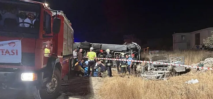 Gaziantep'te feci kaza: 5 ölü, 13 yaralı