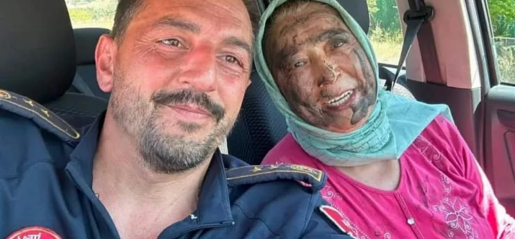 Hastalığını unuttu, alevlere koştu...65 yaşındaki Hanife Teyze alevlerin önüne geçti