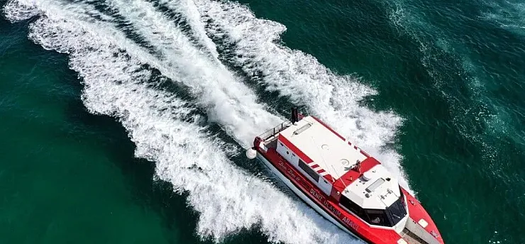 Hava ve deniz ambulanslarıyla 121 bin 832 vatandaşa sağlık hizmeti sunuldu